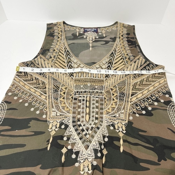 Johnny Was Crochet V Neck Terrazzo and Camo Tank Green Tan Womens size Small - Picture 5 of 8